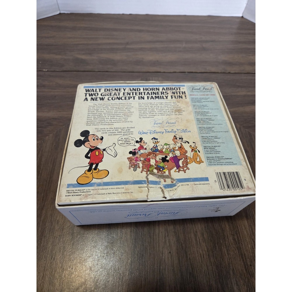 vintage 1985 Trivial Pursuit Walt Disney Family Edition Subsidiary Card Set box